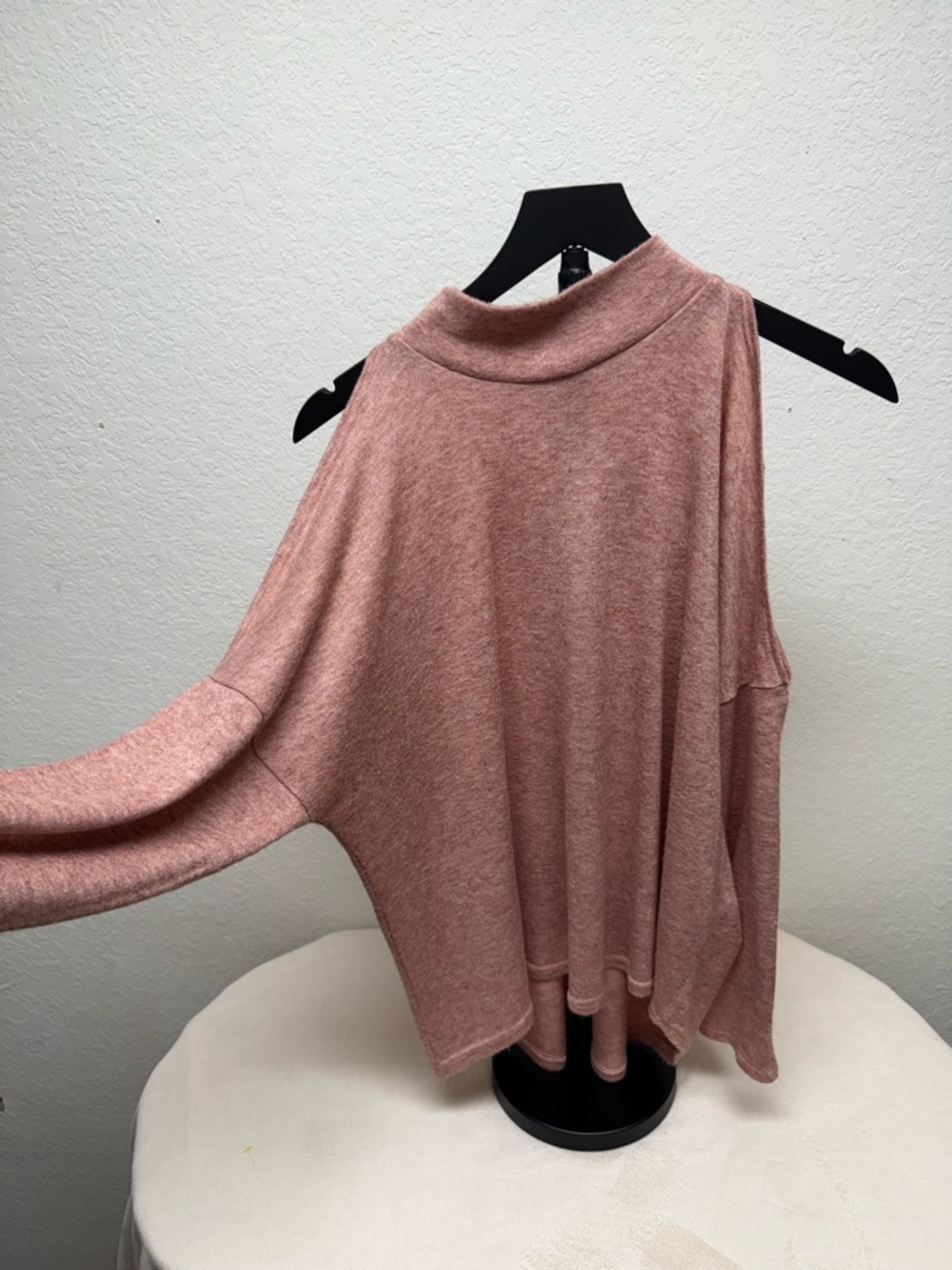 lavender field Dusty Rose Off-the-Shoulder Knit Sweater